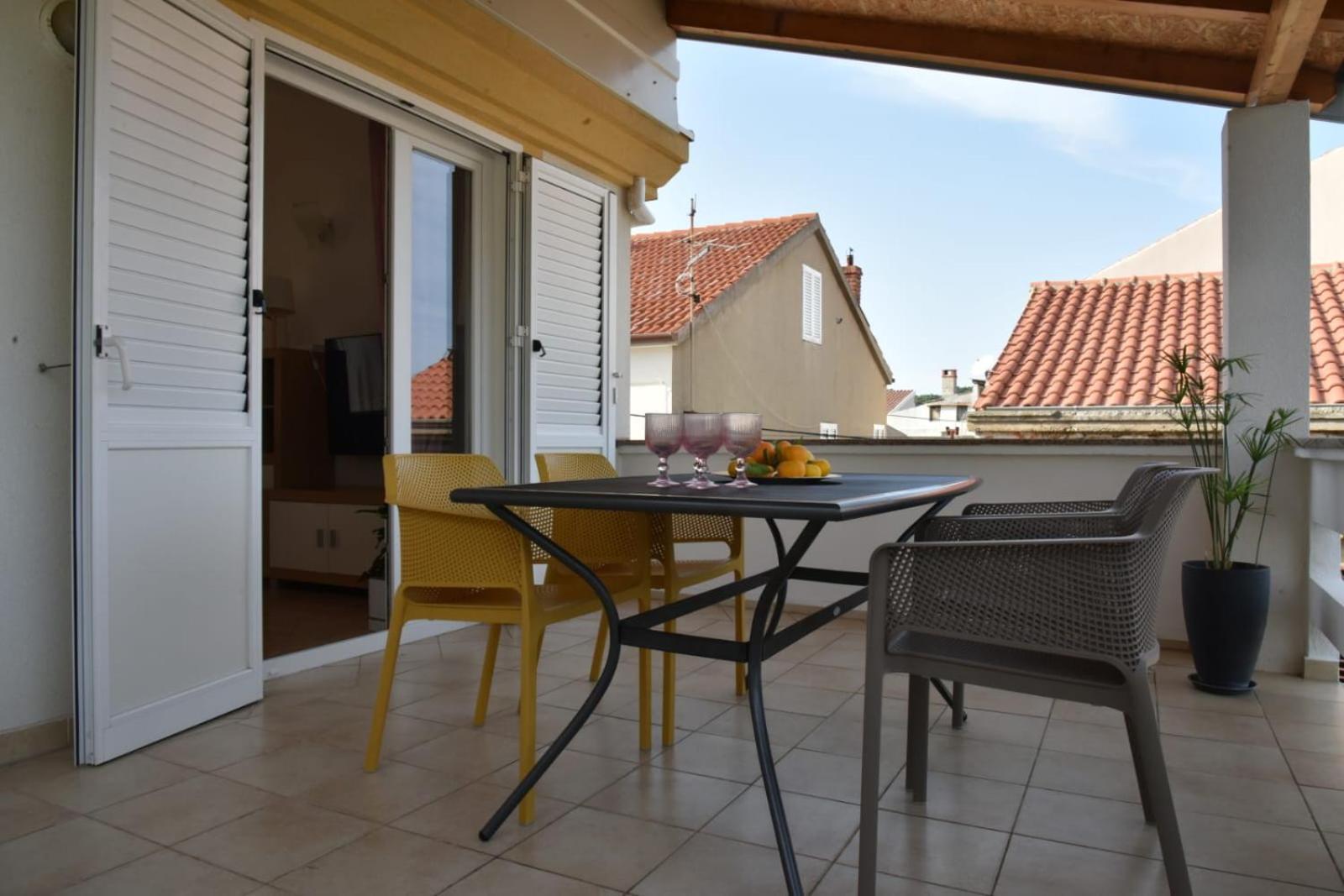 Relax Apartment Preko Luaran gambar